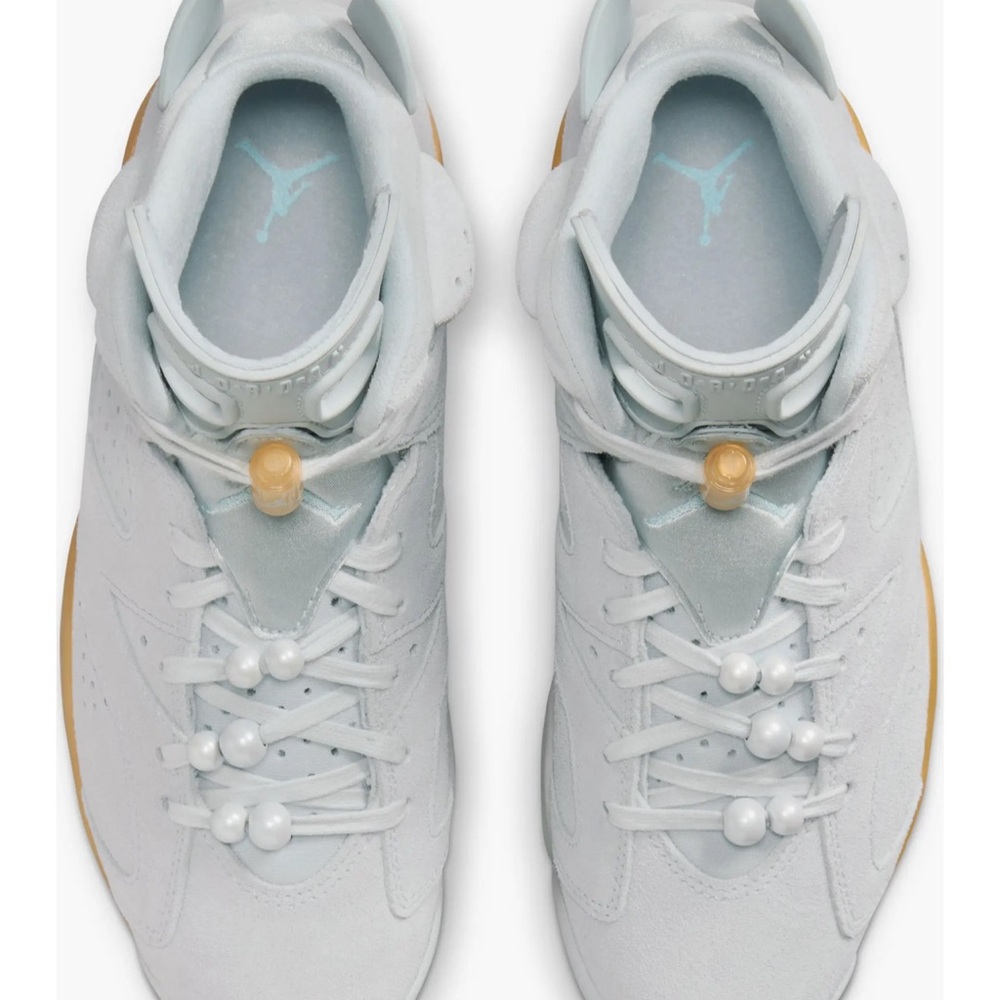 WOMEN NIKE AIR JORDAN